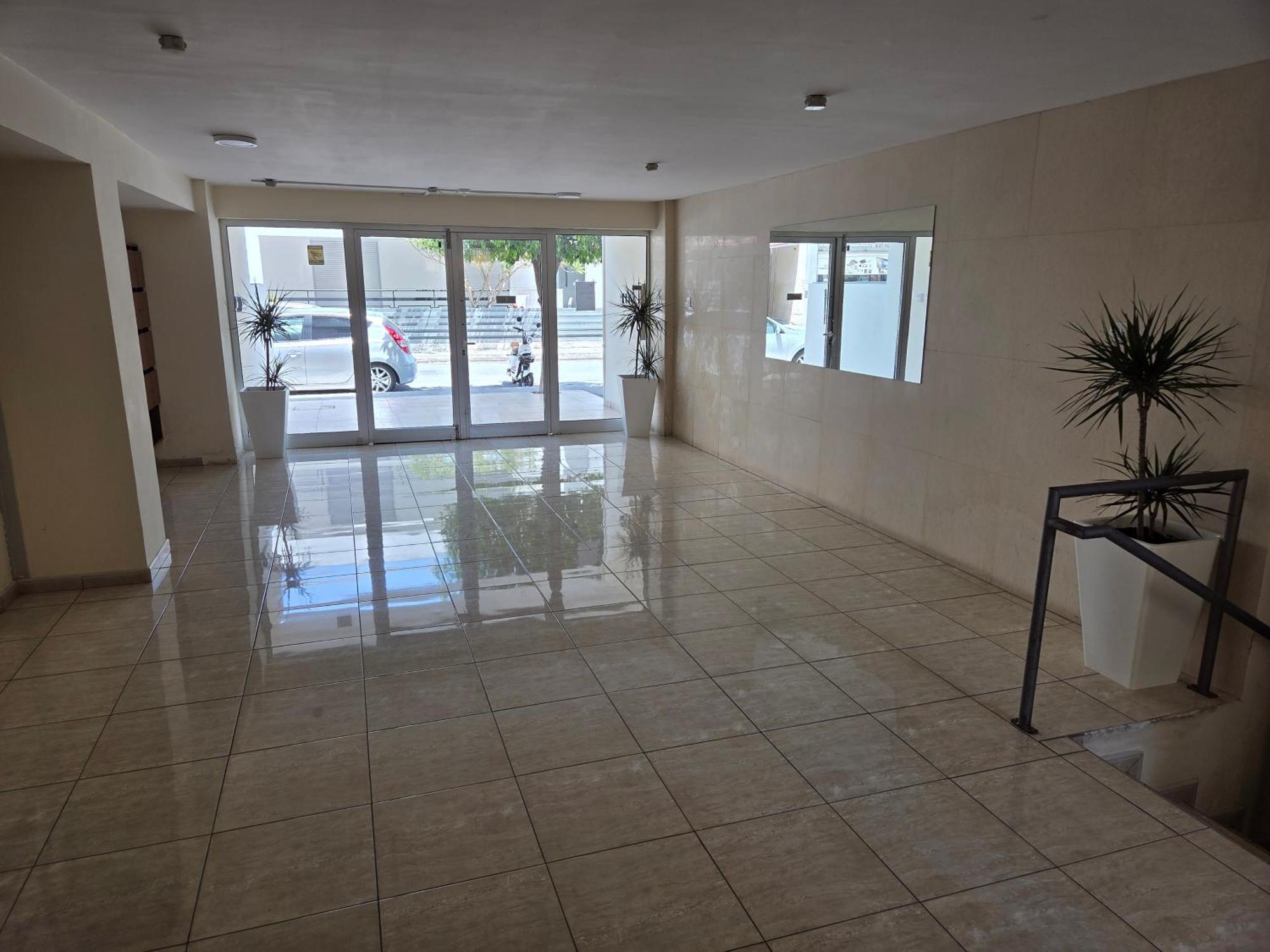 One Bedroom Aptm Διαμέρισμα *